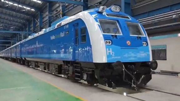 PM Modi Flags Off India’s First Indigenous Hydrogen Train on Jind-Sonipat Route