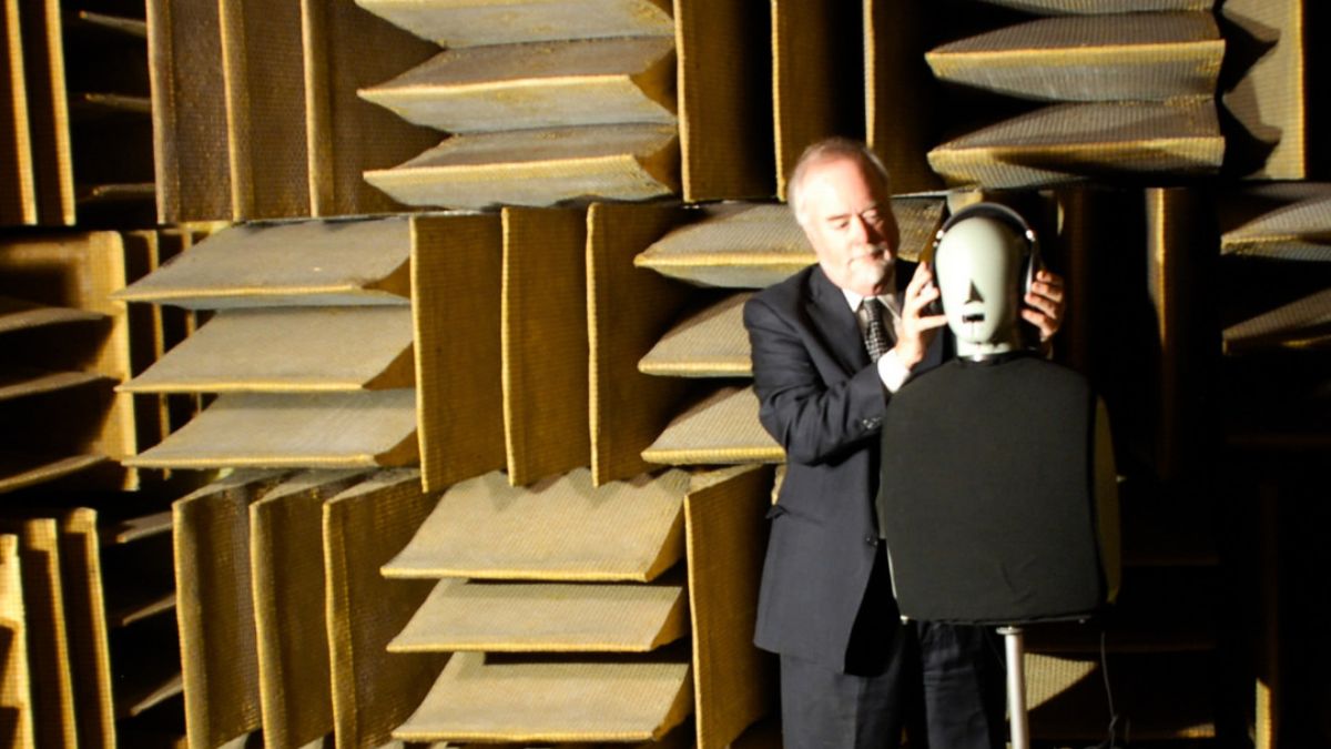 Not a hill, but a corporate room – This is the world’s quietest place