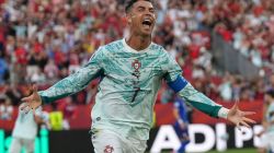 Ronaldo fuels controversy: CR7 likes viral video claiming FIFA favoured Messi’s Argentina