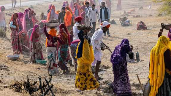 India Prepares for First Statutory National Floor Wage to Revive Stagnant Low-Income Earnings