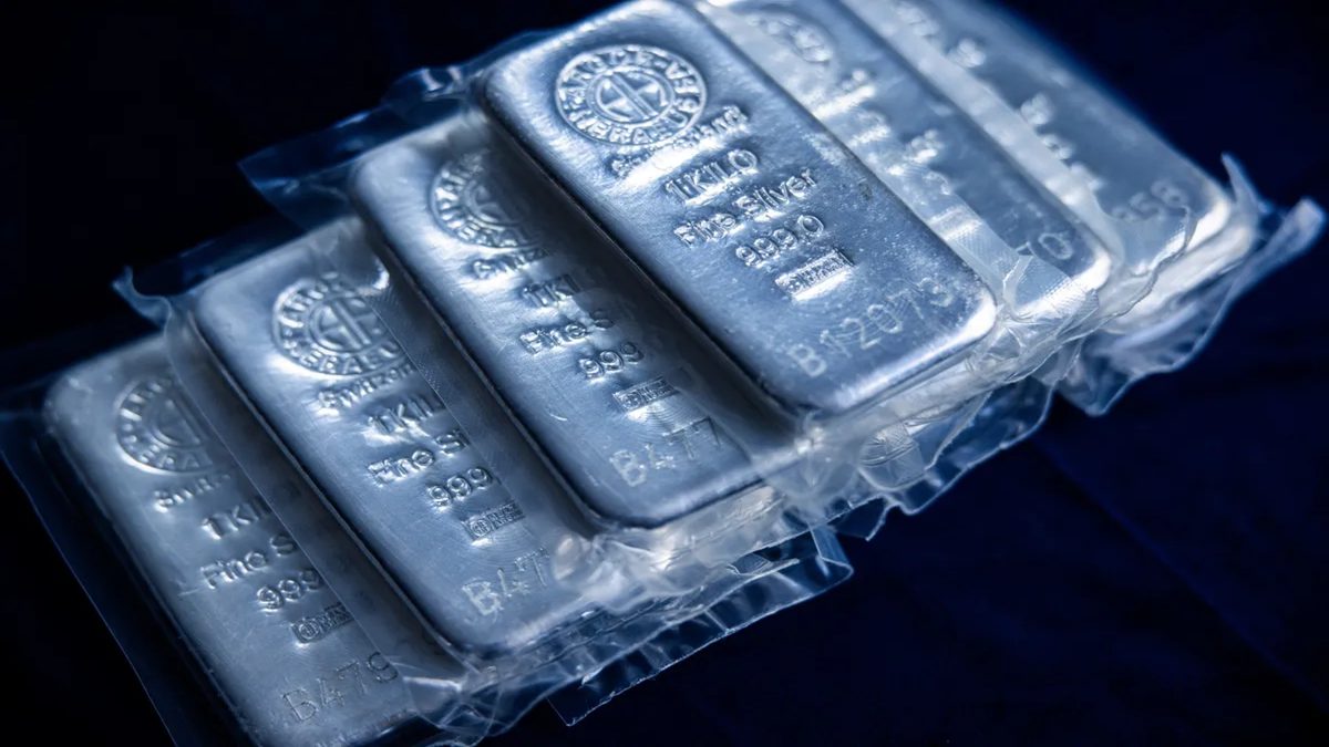 https://images.financialexpressdigital.com/2026/07/silvpriceb.jpg