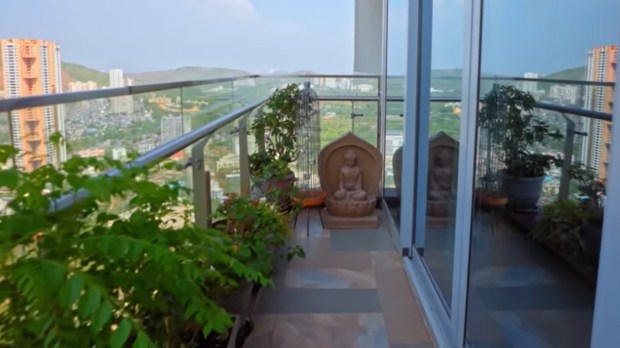 sunil grover house tour