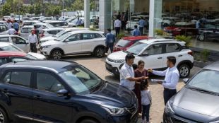 India Passenger Vehicle Dispatches Jump 34.4% in July to 4.69 Lakh Units as Maruti Near 2-Lakh Mark