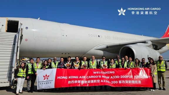 Navi Mumbai International Airport Welcomes First Dedicated Foreign Freighter Aircraft from Hong Kong / Source: Air Hong Kong