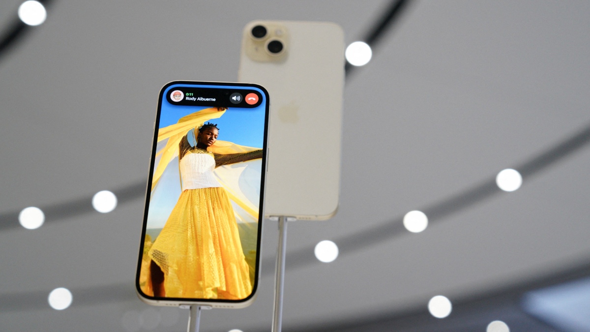 iPhone 15 Plus