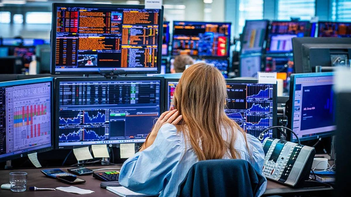 https://images.financialexpressdigital.com/2026/08/marketsb.jpg