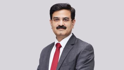 Mahindra targets 10-12% HCV share by FY31