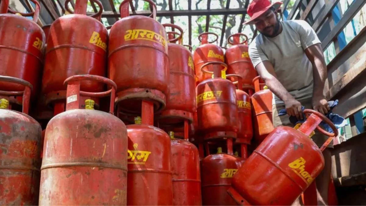 https://images.financialexpressdigital.com/2026/09/LPG-subsidy-alert.jpg