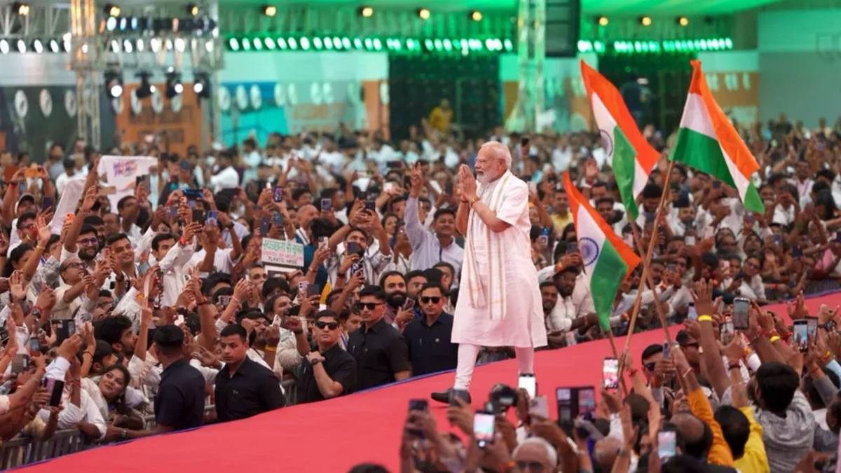 Criticism Arises Over Modi's Event Amid Delhi University Hostel Collapse