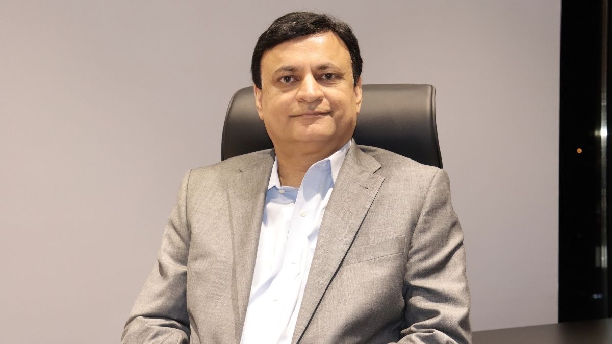 Indian-Origin Entrepreneurs Advance AI and Digital Transformation in Tech Industry