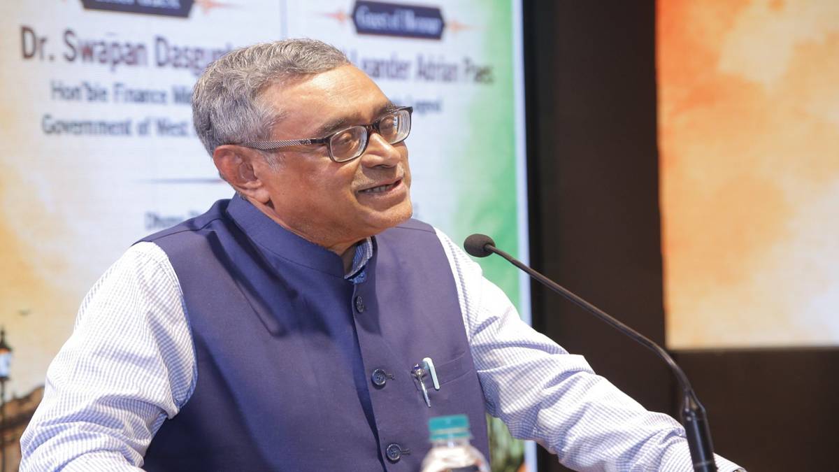 https://images.financialexpressdigital.com/2026/09/West-Bengal-FM-SwapanDasgupta.jpg