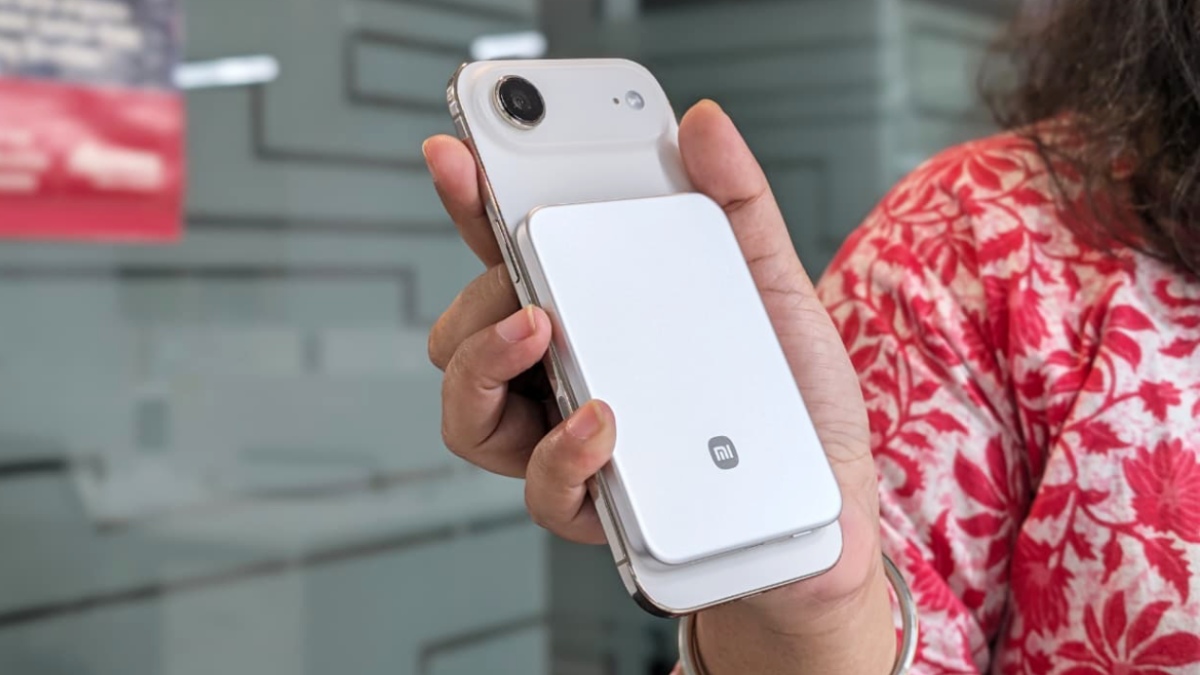 Reviews of Google Pixel Watch 5 and Xiaomi's Ultrathin Magnetic Power Bank