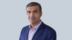Adobe taps Anil Chakravarthy to succeed Shantanu Narayen