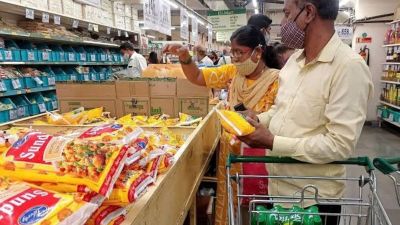 Govt slashes import duties on edible oils to curb prices