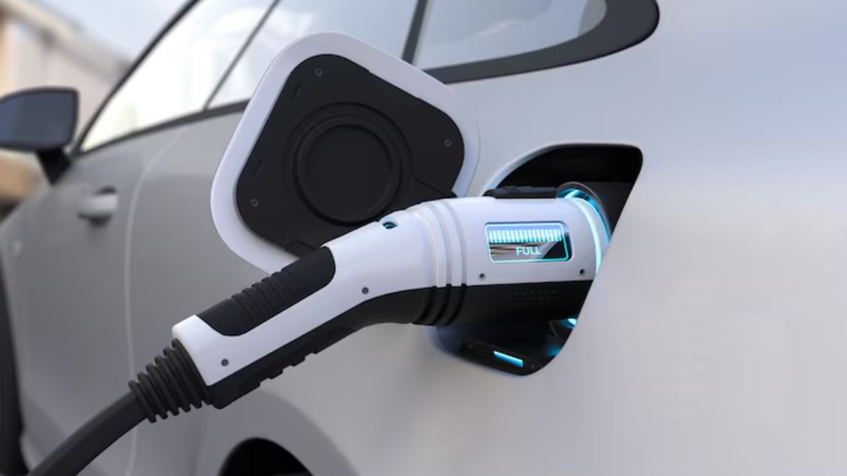 GST Council Proposes 5% Rate for EV Passenger Services