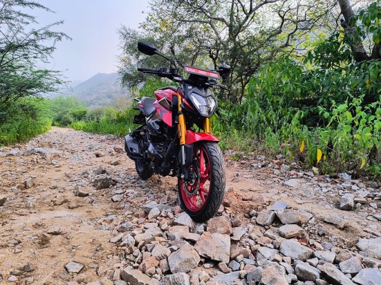 Hero 160 Rtr New Hero Xtreme 160R 4V: The fast and the fluid - Bike News | The ...