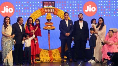 Jio listing strikes an emotional chord with Ambanis: Mukesh tears up at ceremony