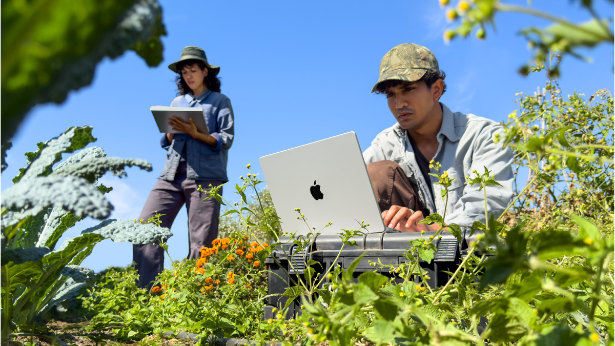Who should choose Apple’s new 14-inch MacBook Pro?