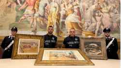 The art theft paradox