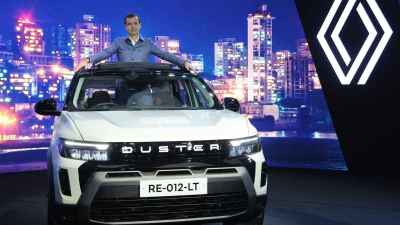 Renault looks beyond Duster to revive India business