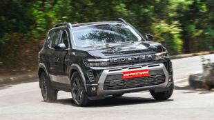 The hybrid will be the third powertrain option for the Duster, joining the existing 1.0-litre and 1.3-litre turbo-petrol engines.