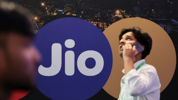 The company expects the telecom industry to add 340 million 4G and 5G customers between FY26 and FY31.