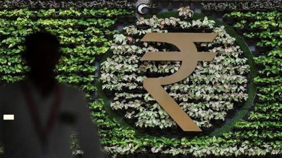 On Saturday, the RBI announced a series of measures to stem the rupee’s slide.